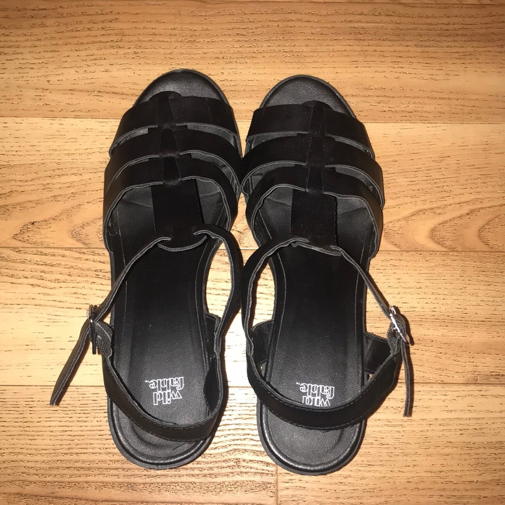 Wild fable sandals